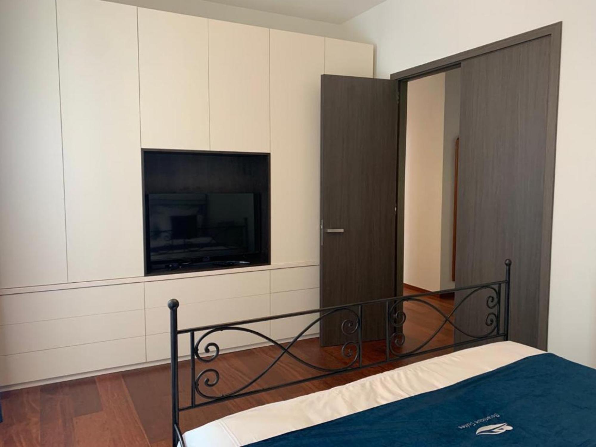Botanique Suites Airbnb, アントウェルペン エクステリア 写真